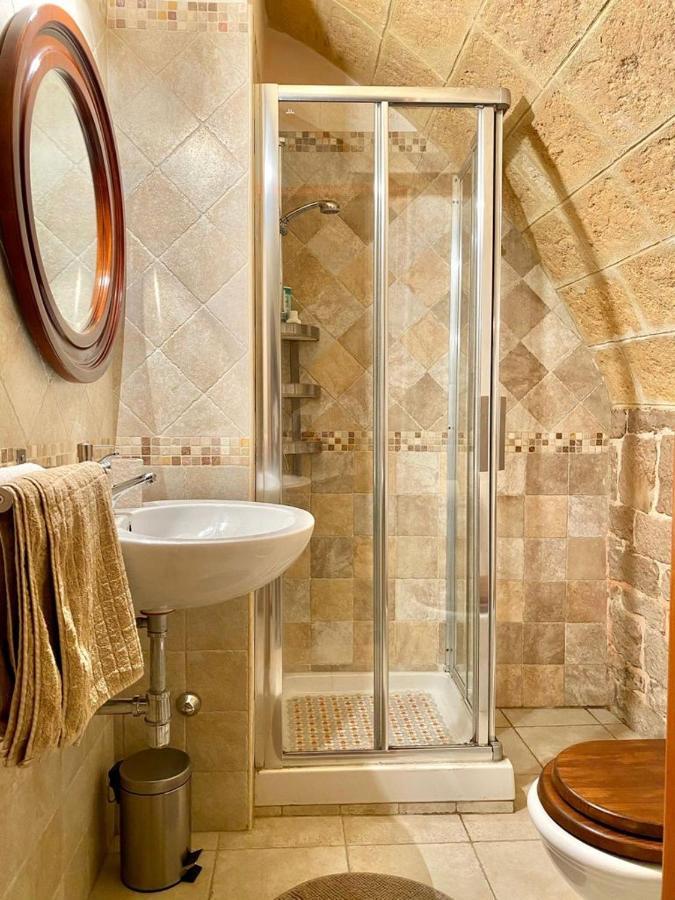 Suite Arco 166 Stanza Privata Trani Zewnętrze zdjęcie